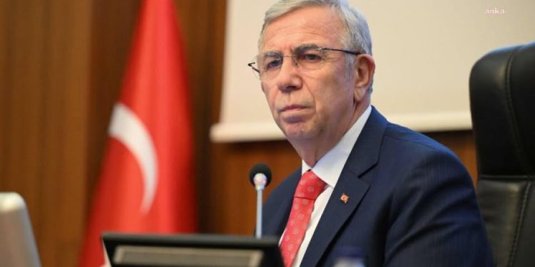 YAVAŞ CHP İLE YOLLARINI AYIRDI.